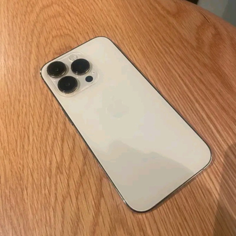 I PHONE 15 PRO 256GB